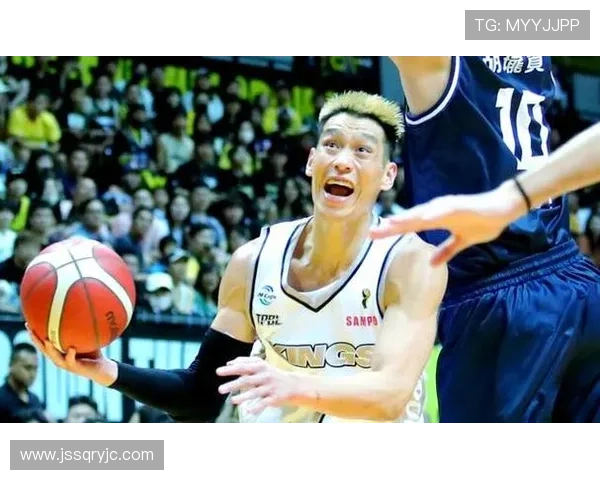 林书豪宣布退役37岁结束15年辉煌职业篮球生涯的感人时刻